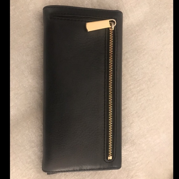 Michael Kors Wallet - Picture 2 of 4